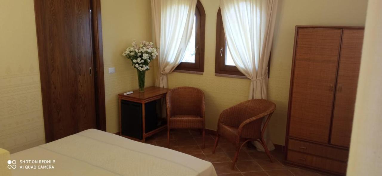 Hotel S'ena Arbus